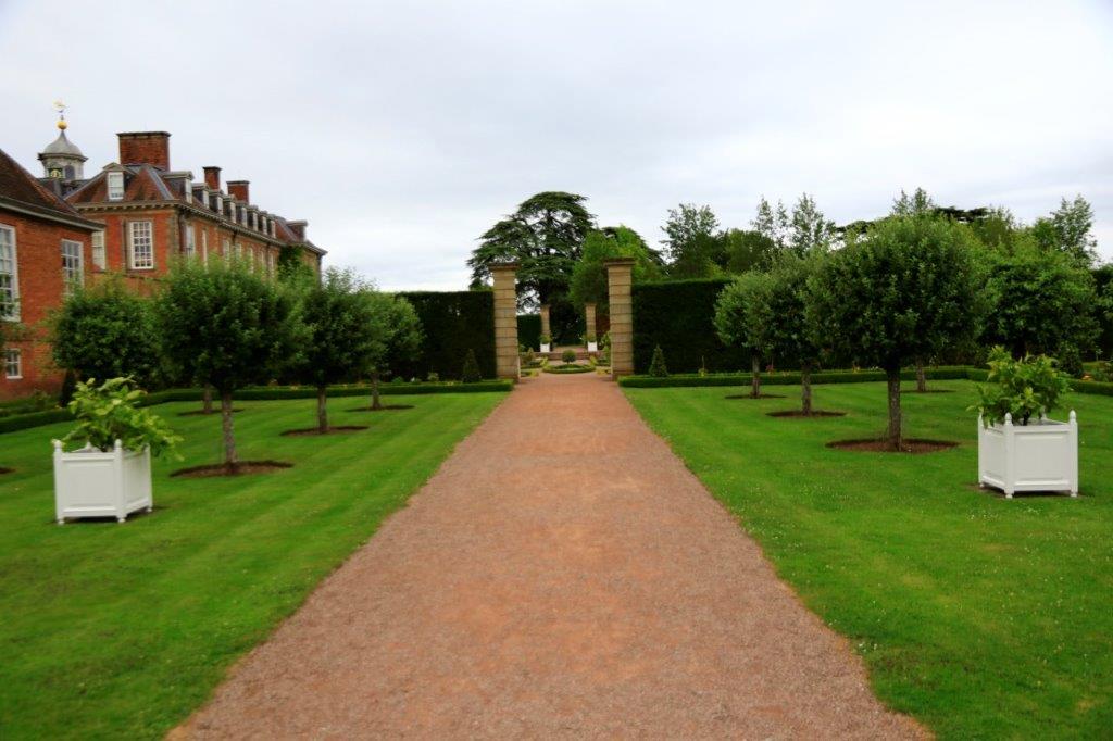 Image showing the structure of the formal gardens.
